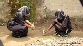 play Scurgere video cu doi mari maeștri oculti care fac sex în tufiș - african Bush porno 4k black cock