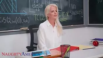 play 顽皮的美国 - anita blue 教授喜欢在她的教室里骑年轻的大学公鸡