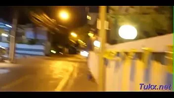 Oynat Büyüleyici esmer sürtük ve büyük pipo