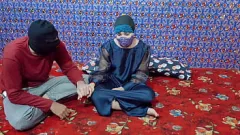 play স্টিমি এনকাউন্টার: ভারতীয় কিশোরী মেয়ের তার বয়ফ্রেন্ডের সাথে প্যাশনেট লাভমেকিং সেশন