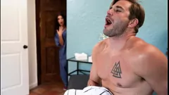 play Prises à sec: Masseuse offre une fin heureuse inoubliable