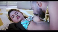play Sudipa's Wild Ride: College Cutie devine dur și crud cu omul mai în vârstă