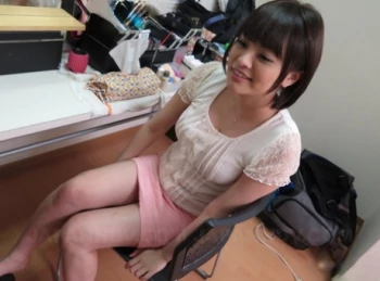 Bintang porno Mirai Aoyama