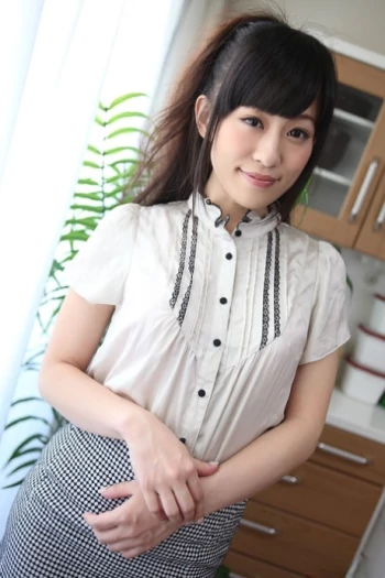 Pornostar Yui Kyouno