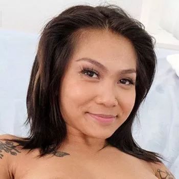 قناة Yumi Sin