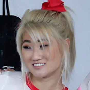 Actrita Sofia Su