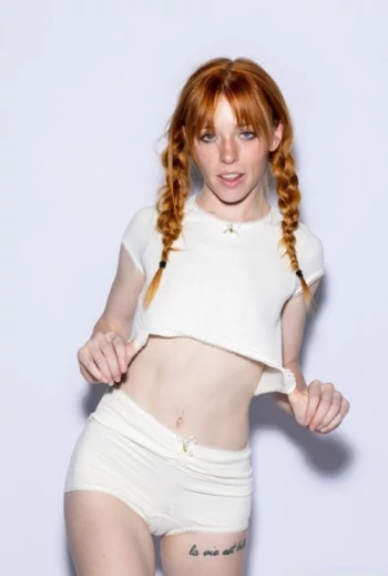 Bintang porno Madi Collins